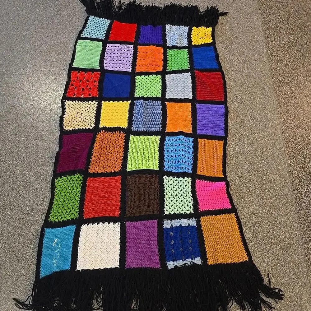 Vtg 1970's Crochet Granny‎ square Roseanne Boho 73